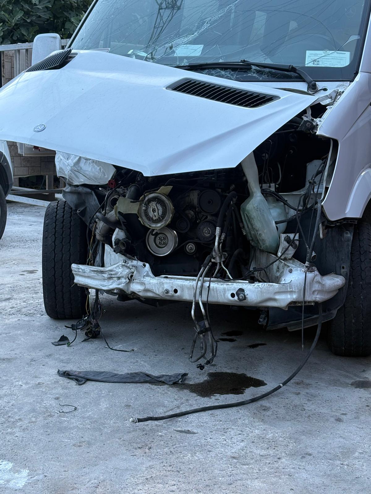 Kaporta düzeltme ve lokal boya uygulaması yapılan araç detayı